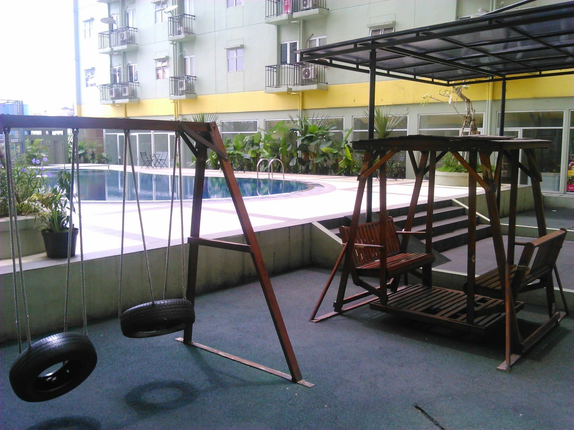 The Suites Metro Apartment - Putri Bandung Exterior foto