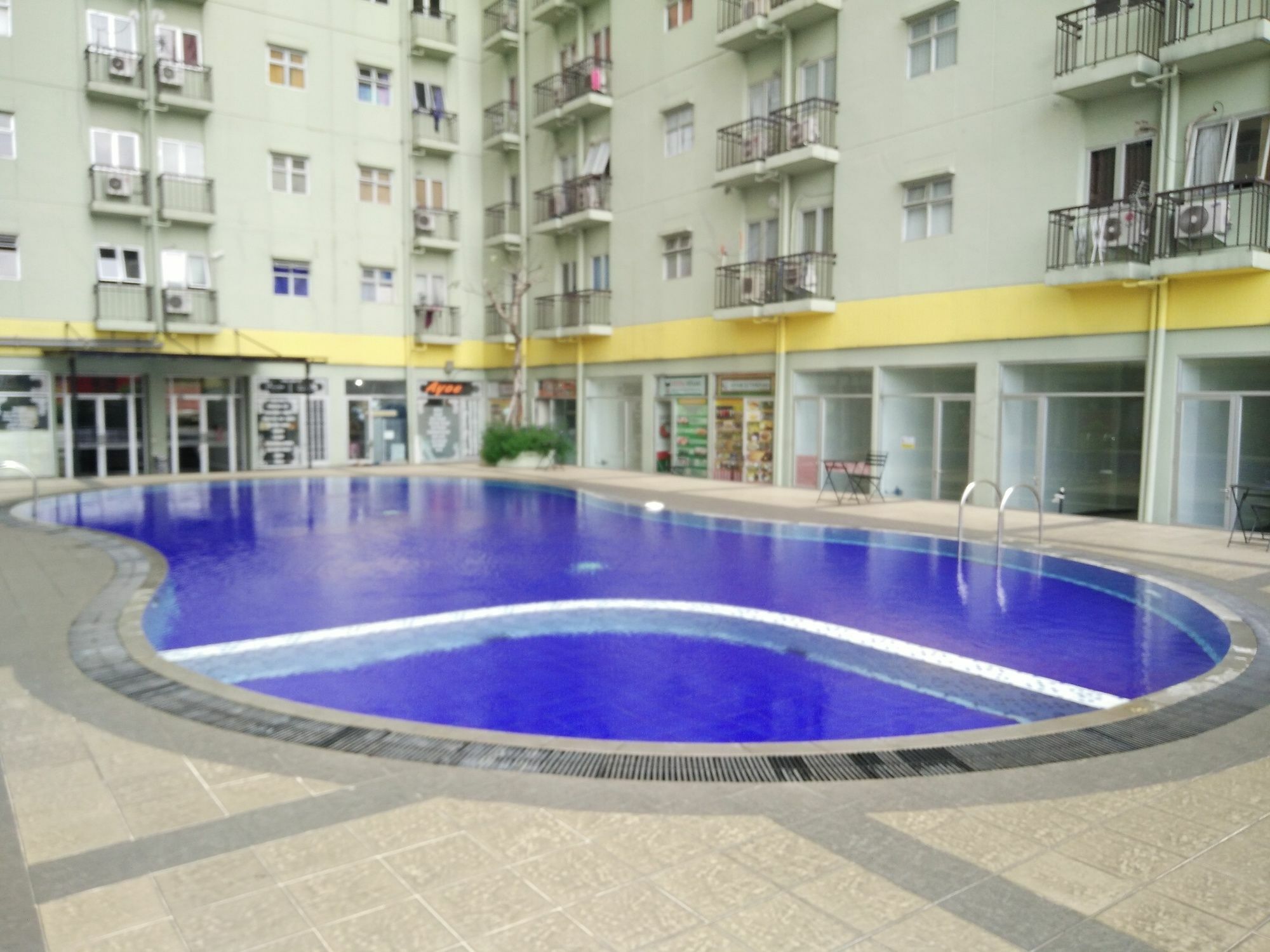 The Suites Metro Apartment - Putri Bandung Exterior foto
